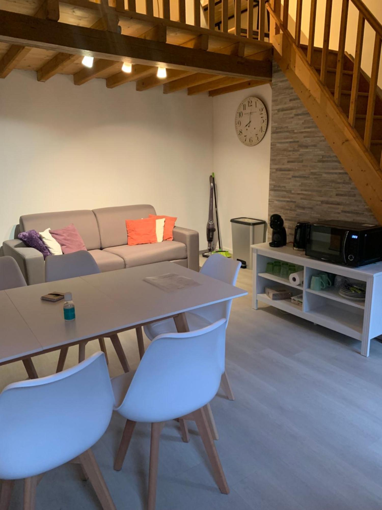 chambre avec sdb/wc privé, piscine près d'un lac Mesnil-Saint-Père Exterior foto